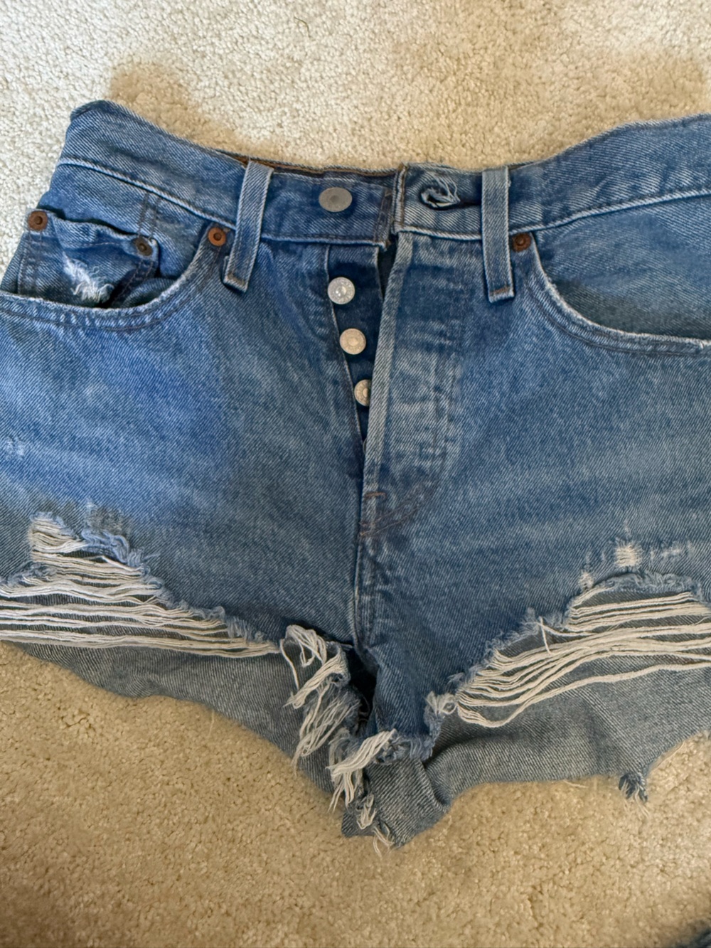Levi's Women's 501 Original High Rise Distressed Shorts 26